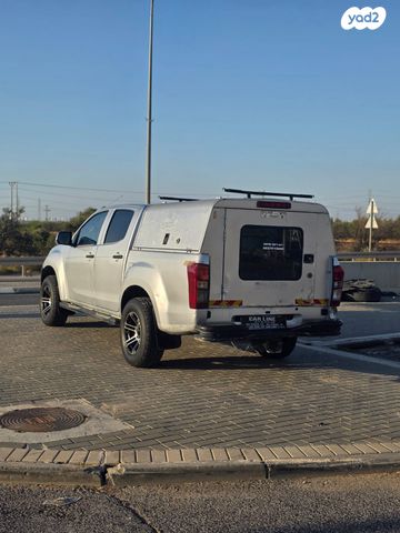 איסוזו די-מקס