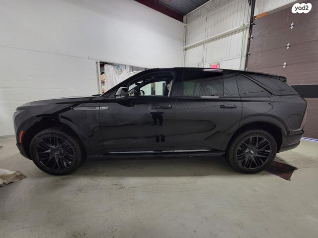 מודעת רכב קאדילק אסקלייד