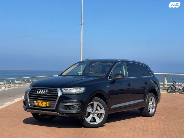 מודעת רכב אאודי Q7