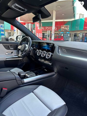 מרצדס-בנץ GLA