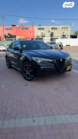 מודעת רכב אלפא רומיאו סטלביו