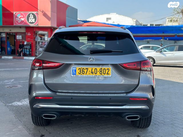 מרצדס-בנץ GLA