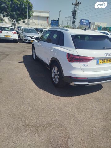 אאודי Q3