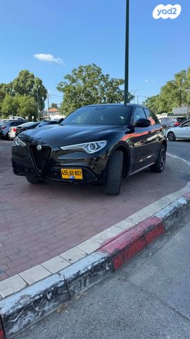 אלפא רומיאו סטלביו