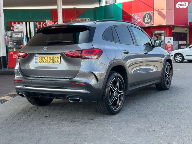 מרצדס-בנץ GLA