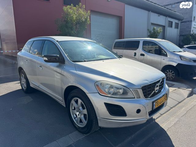 וולוו XC60