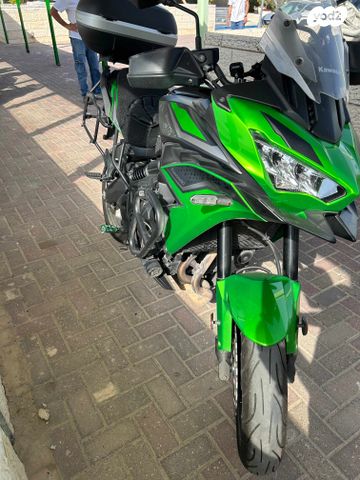 קאוואסאקי Versys 650