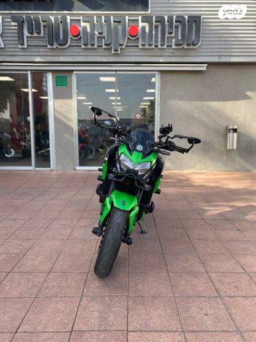 קאוואסאקי Z900