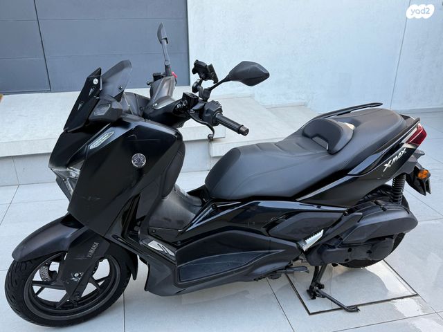 ימאהה X-Max 125 Black