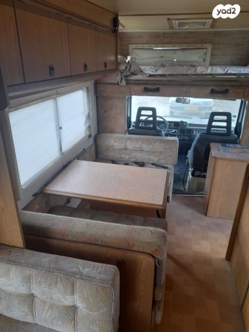 מודעת רכב ממונע אוטוקראוון