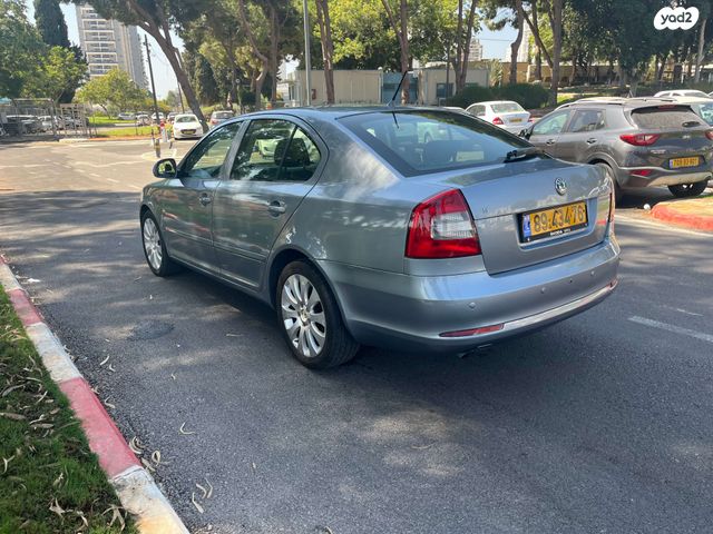 סקודה אוקטביה