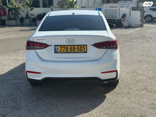 יונדאי אקסנט i25