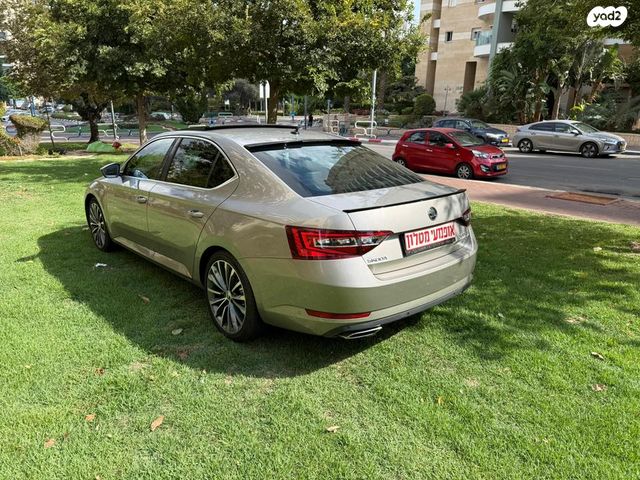 סקודה סופרב