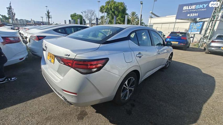 ניסאן סנטרה