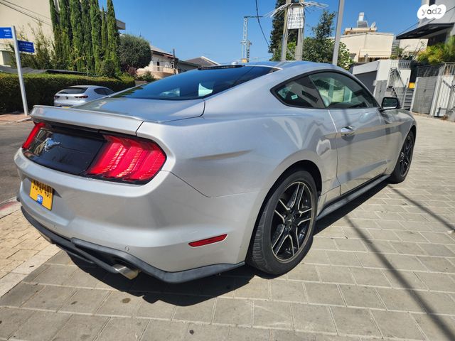 מודעת רכב פורד מוסטנג