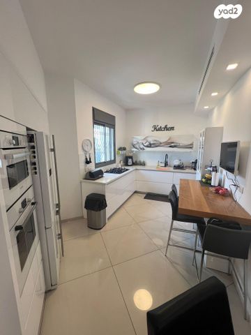 שמעון אבידן 24