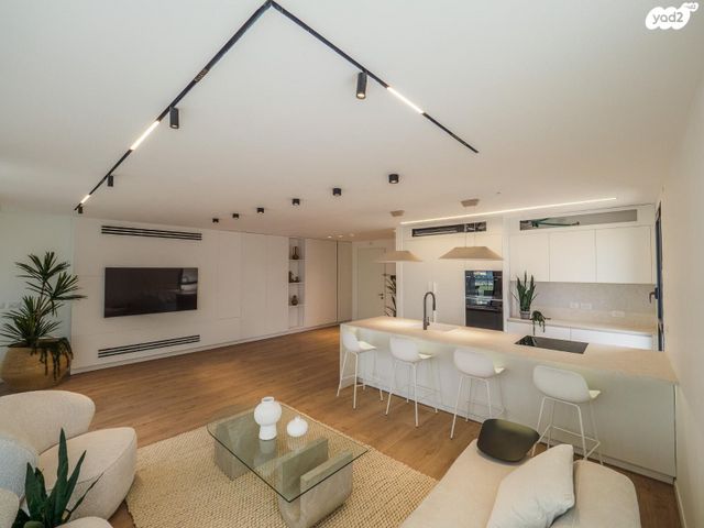 דירה, המעפילים 50, עיר, מרכז העיר, נהריה