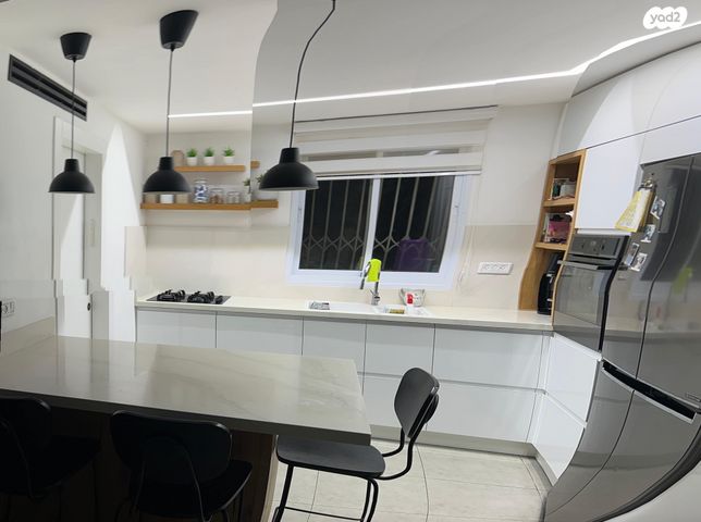 דירת גן, שדרות השיטה 46, קרית מנחם, אופקים