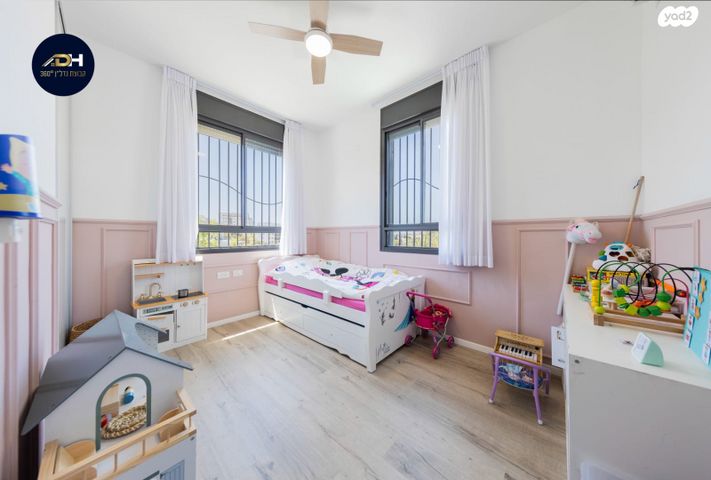 בית פרטי/ קוטג', ברכה צפירה 12, פסגות אפק, ראש העין