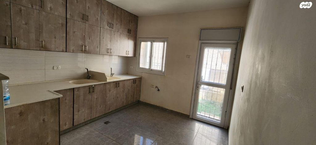 דירת גן, אהבת ישראל 18, כוכב יעקב, כוכב יעקב