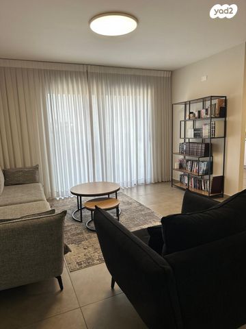 גג/ פנטהאוז, תנופה 7, מעו"ף, חריש