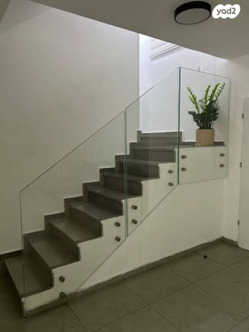 דירת גן, שדרות השיטה 46, קרית מנחם, אופקים