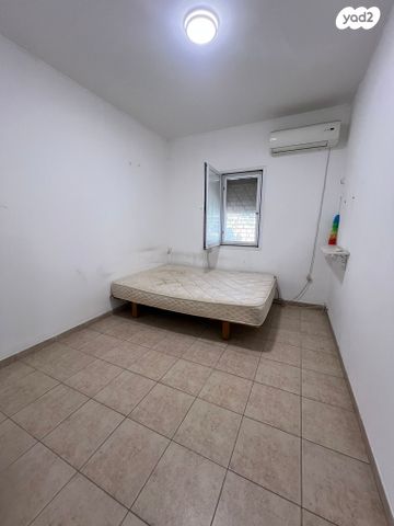 דו משפחתי, שמואל עזר 4, גבעה א', שביט, קרית אתא