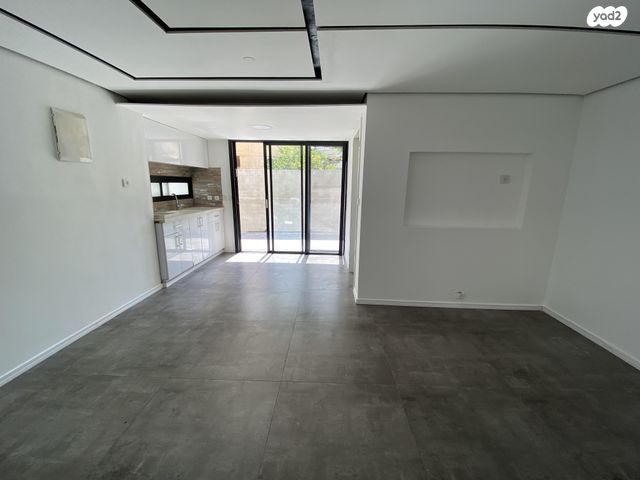 דירת גן, ארטר 8, ביצרון ורמת ישראל, תל אביב יפו