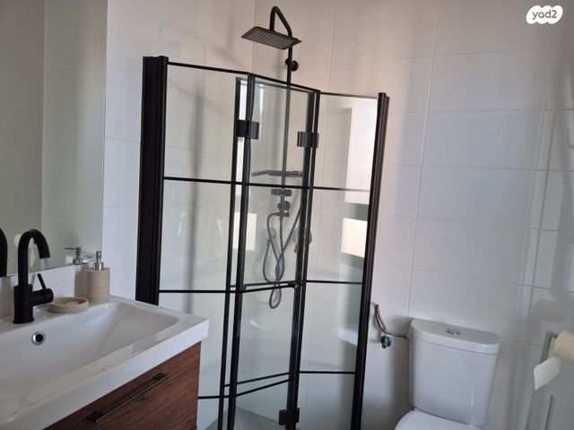 דירה, רב אלוף רפאל איתן 44, רמת אפעל, רמת גן