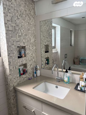 דירה, יוחנן הגדי 5, הצפון החדש - צפון, תל אביב יפו