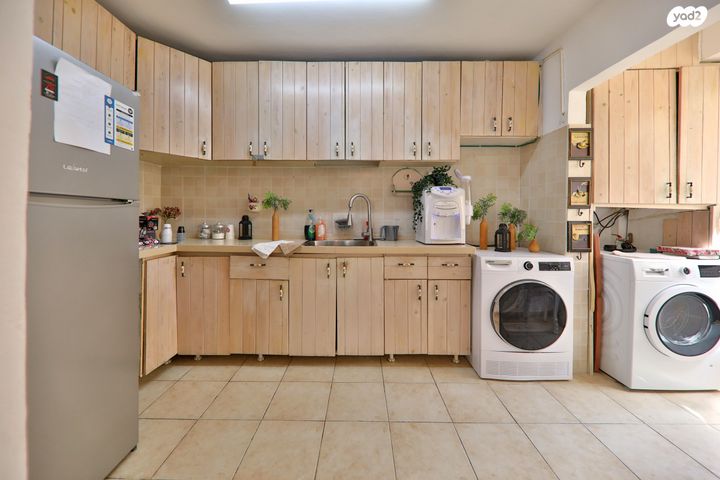 דירה, שדרות הנשיא טרומן 8, קרית חיים מערבית, חיפה