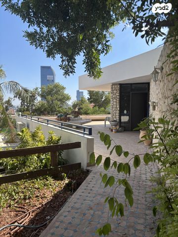 בית פרטי/ קוטג', דילה רינה יוסף 14, שיכון דן, נווה דן, תל אביב יפו