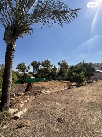 בית פרטי/ קוטג', דילה רינה יוסף 14, שיכון דן, נווה דן, תל אביב יפו