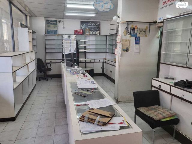 חנויות/ שטח מסחרי, יפו 212, מקור ברוך, ירושלים