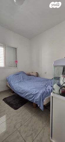 דירה, הגיבורים, חיפה