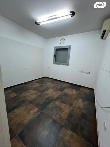 דירה, בן יהודה 34, הרצליה הצעירה, הרצליה