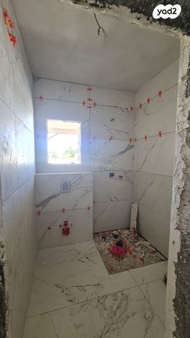 גג/ פנטהאוז, מרכז העיר, קרית אתא