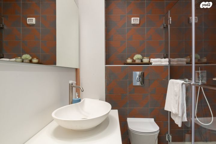 דירה, דרך מנחם בגין, מונטיפיורי, הרכבת, תל אביב יפו