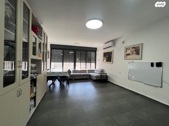 מודעת נכס, מרכז העיר, קרית אתא