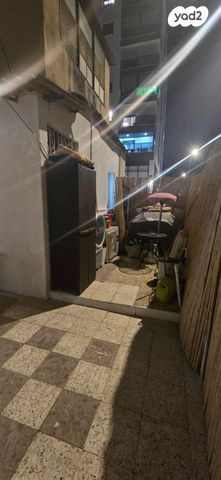 דירת גן, דוד רמז, שיכון ותיקים, חולון