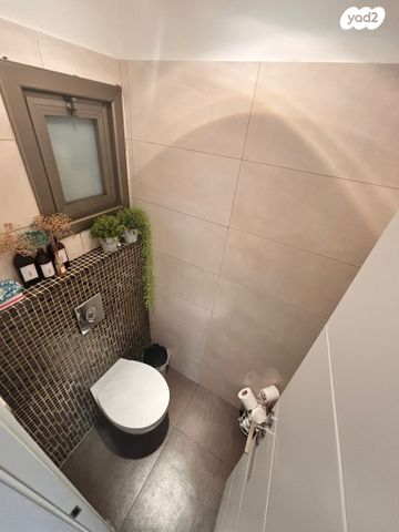 דירה, ברנר 8, לב העיר, בת ים