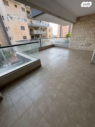 דירה, בני ישראל 11, עפולה