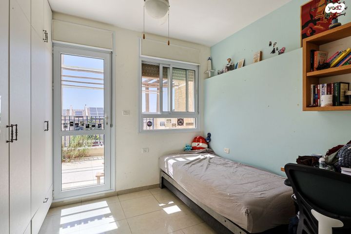 דירה, אלעזר