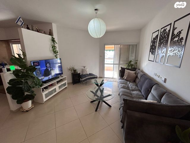 דירה, גדעון האוזנר, רמות הרכס, באר שבע