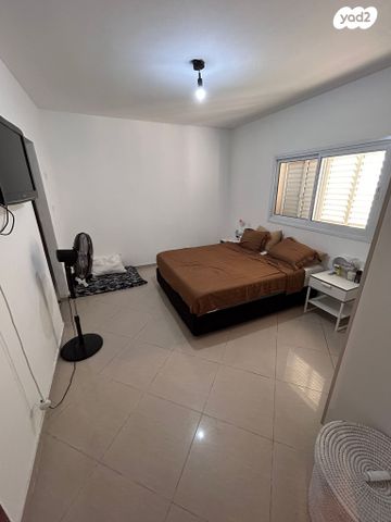 דירה, גדעון האוזנר, רמות הרכס, באר שבע