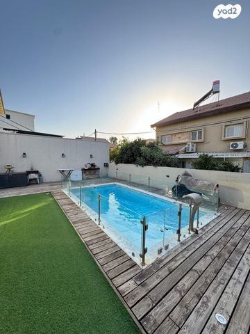 דו משפחתי, חבצלת, נווה אלון, לוד