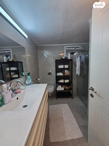 דירה, דרך יד לבנים 28, תל עמל, חיפה