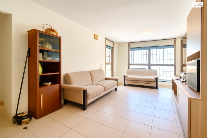 דירה, נס ציונה, פתח תקווה