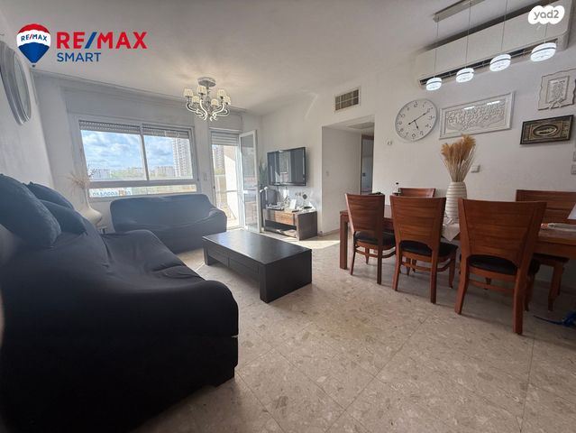 דירה, יצחק בן צבי, נווה גנים, קרית מוצקין