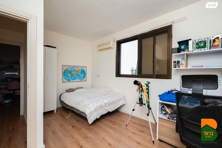 דו משפחתי, יעקב, זכרון יעקב